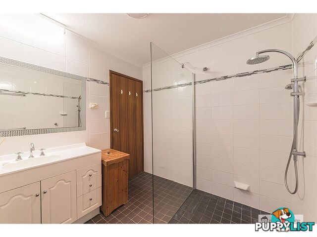 301 Thozet Road Frenchville QLD 4701