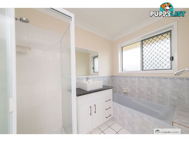 9 Hotham Close Parkhurst QLD 4702