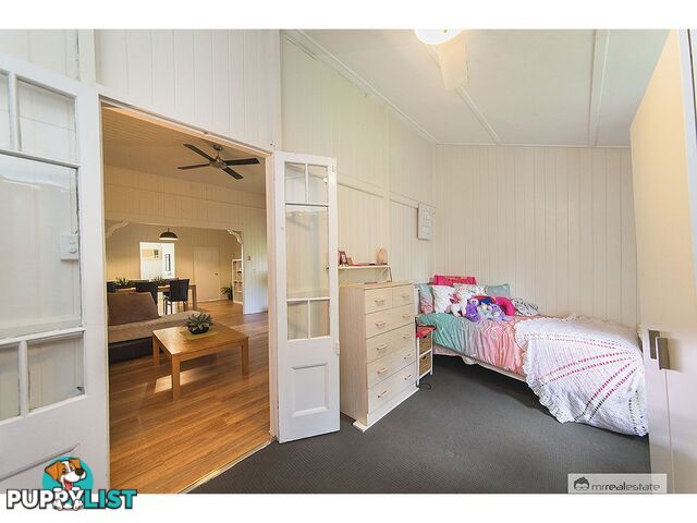 165 Hyde Street Frenchville QLD 4701