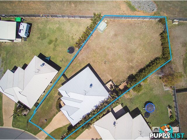 8 Riley Drive Gracemere QLD 4702