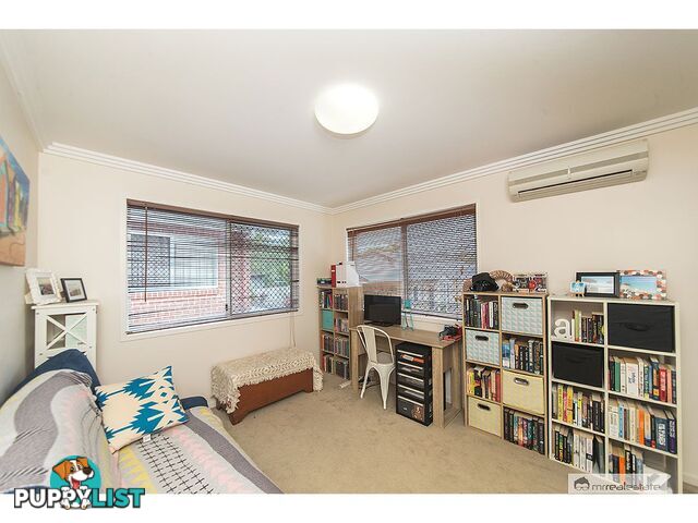 7 93 Pennycuick Street West Rockhampton QLD 4700