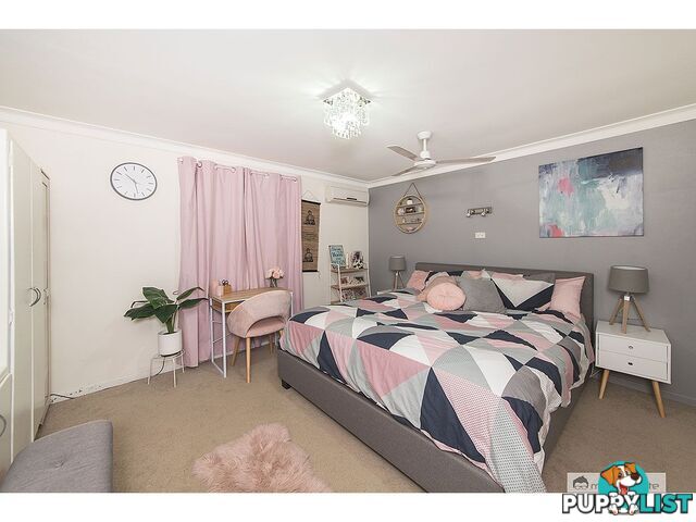 23 Booker Street Park Avenue QLD 4701