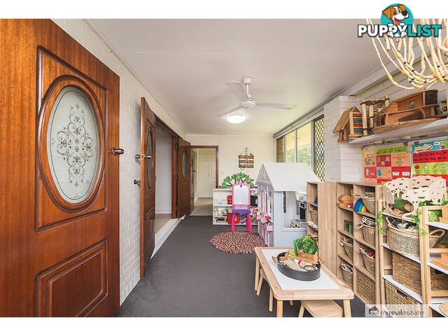 23 Booker Street Park Avenue QLD 4701