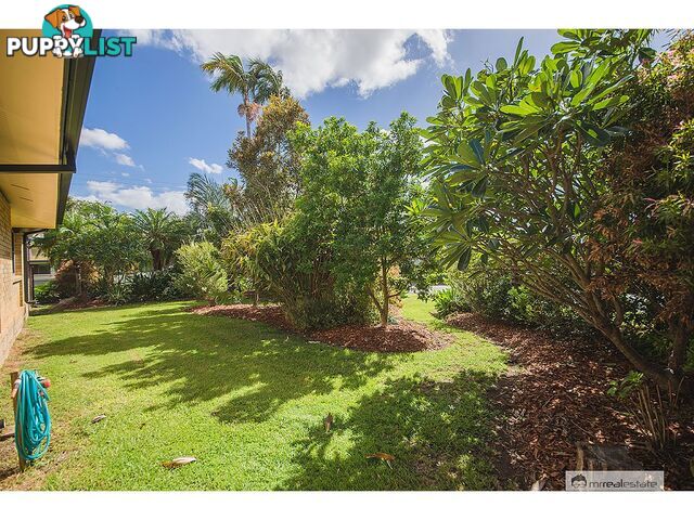 23 Booker Street Park Avenue QLD 4701