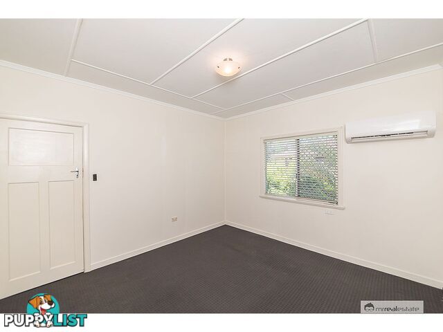 68 Park Street Park Avenue QLD 4701