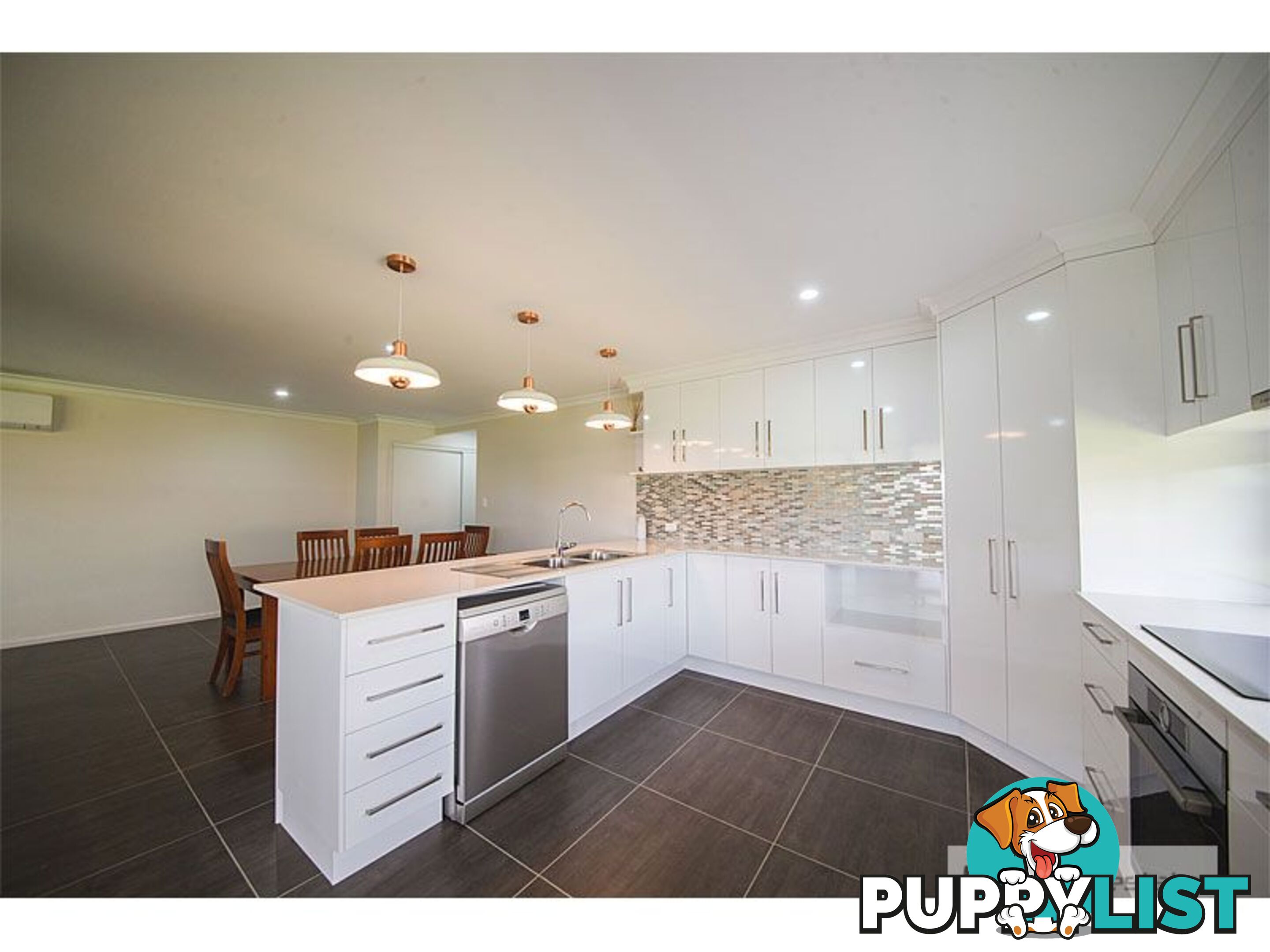 24 New Haven Way Parkhurst QLD 4702