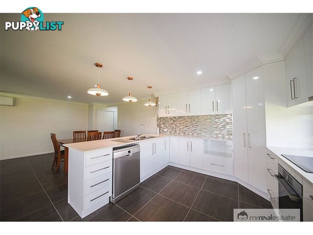 24 New Haven Way Parkhurst QLD 4702