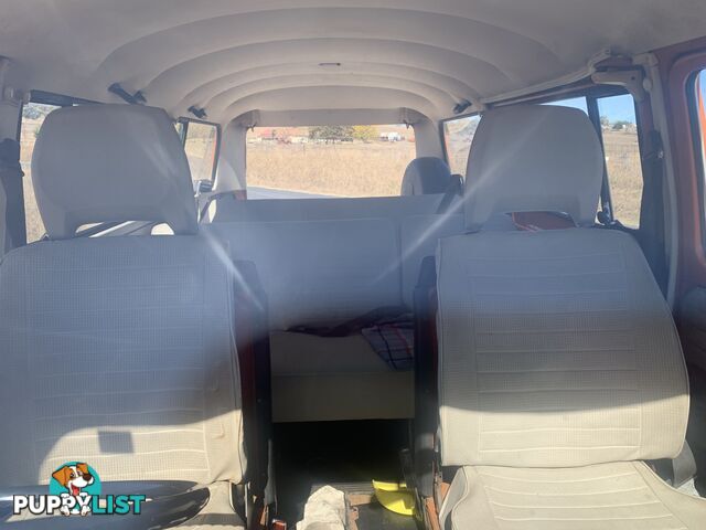 1976 Volkswagen Kombi Van Manual