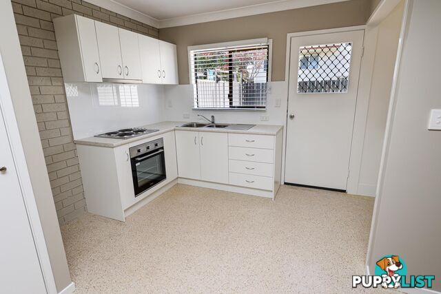 10 Bergins Hill Road BUNDAMBA QLD 4304