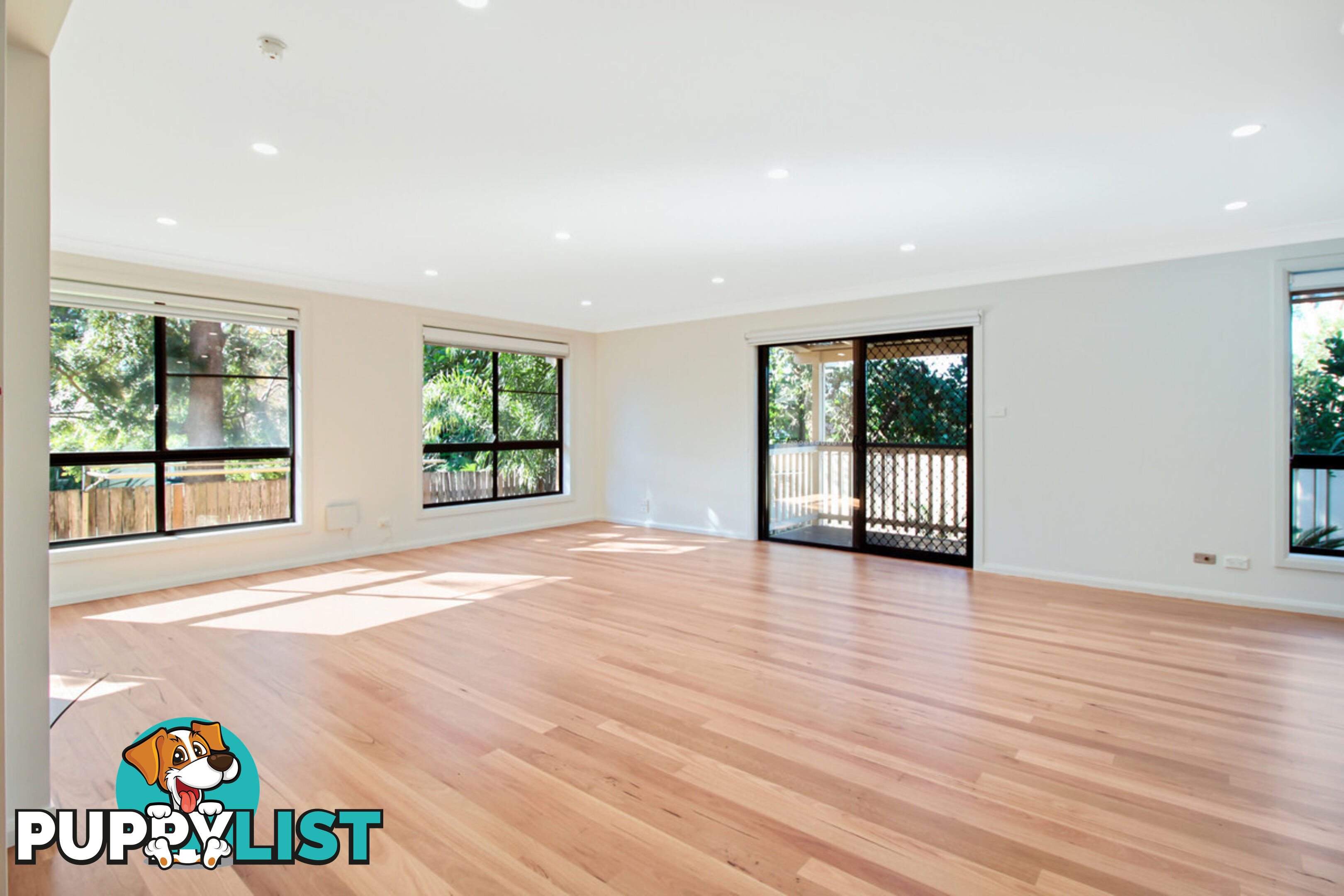 2 17 Railway Crescent North Wollongong NSW 2500