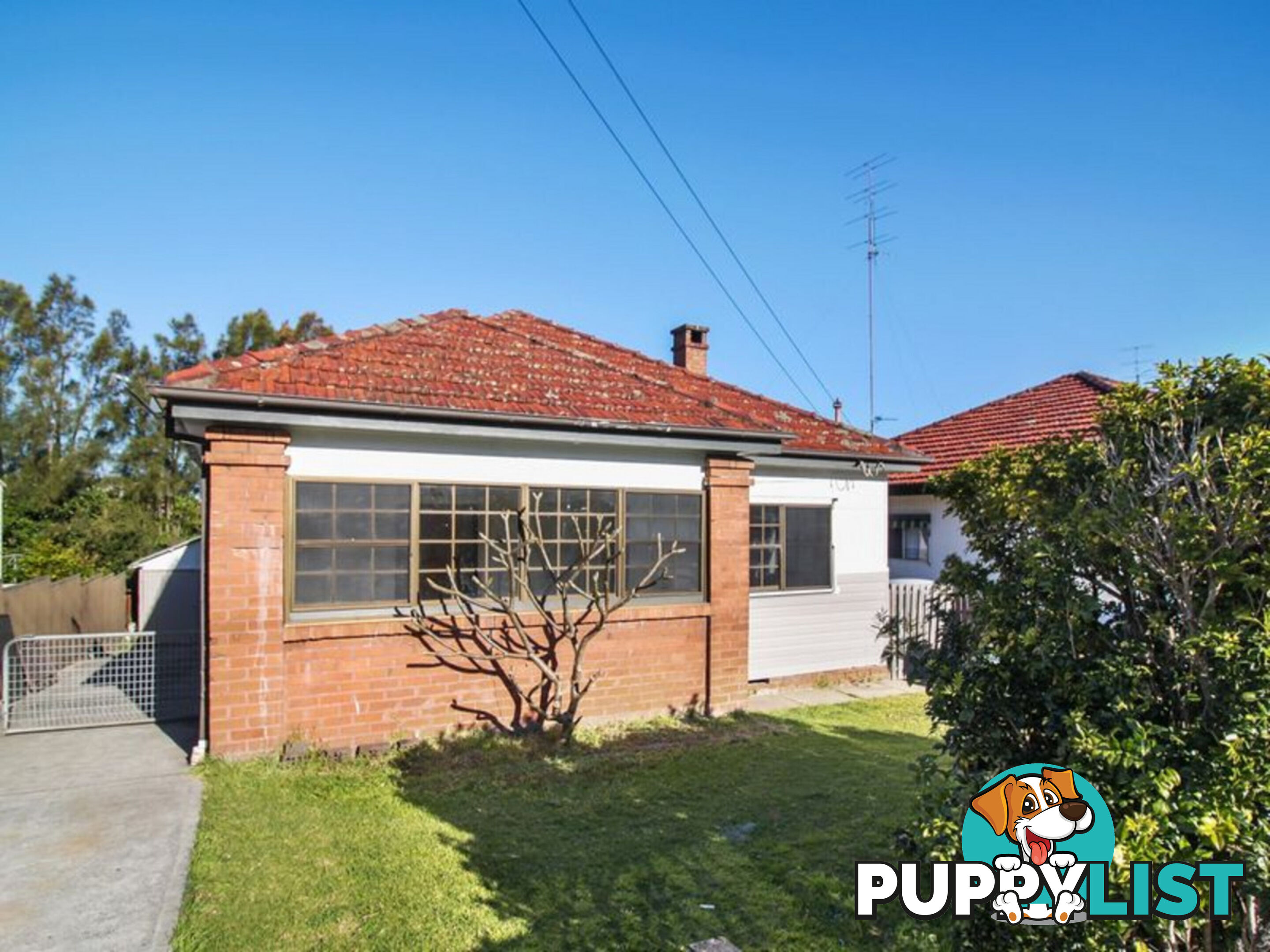 119 Gladstone Avenue Coniston NSW 2500