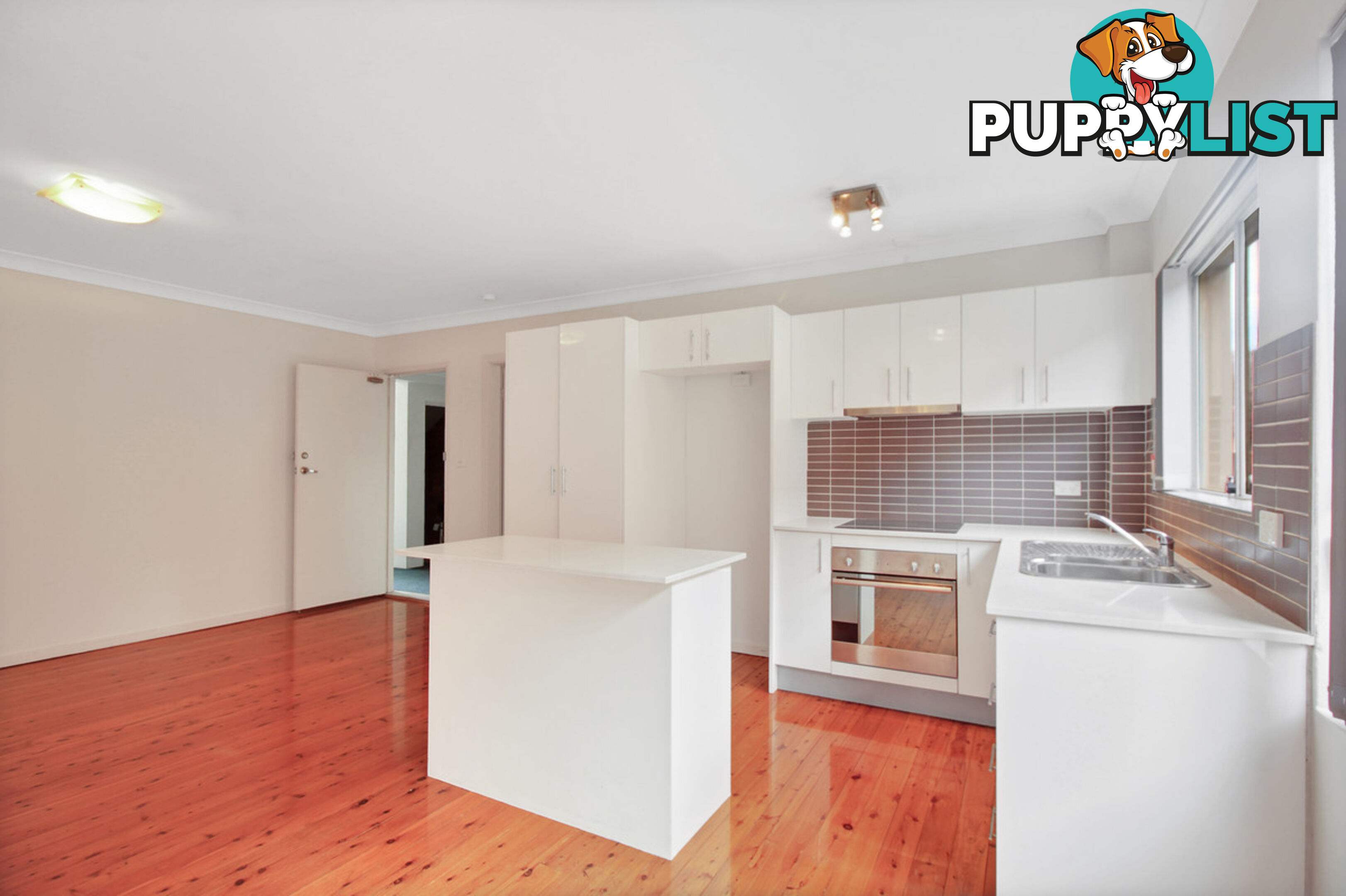 2 32 Matthews Street Wollongong NSW 2500