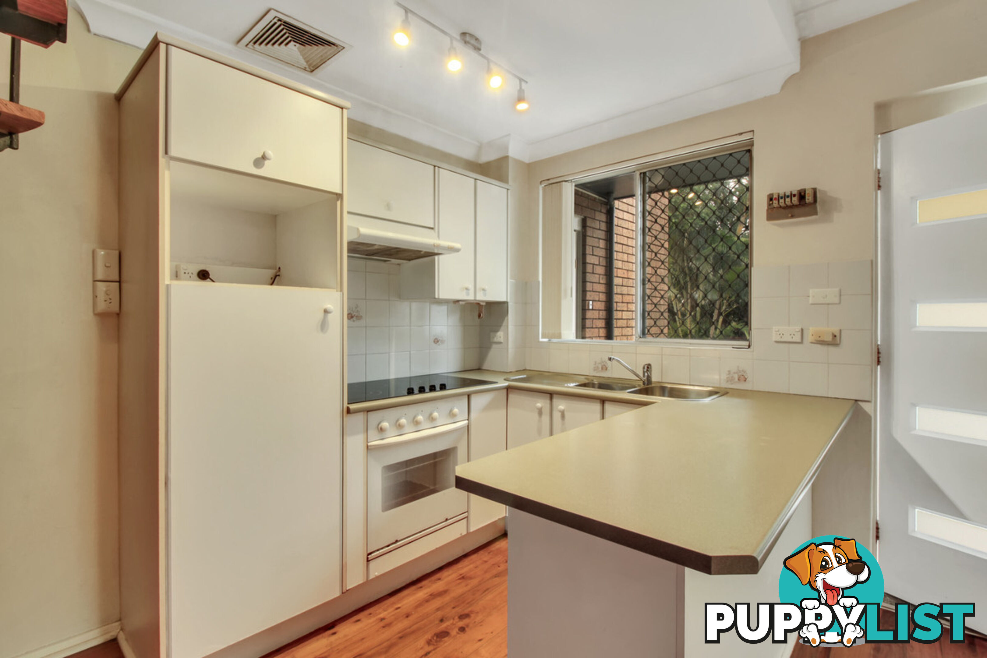 5 158 Princes  Highway Fairy Meadow NSW 2519