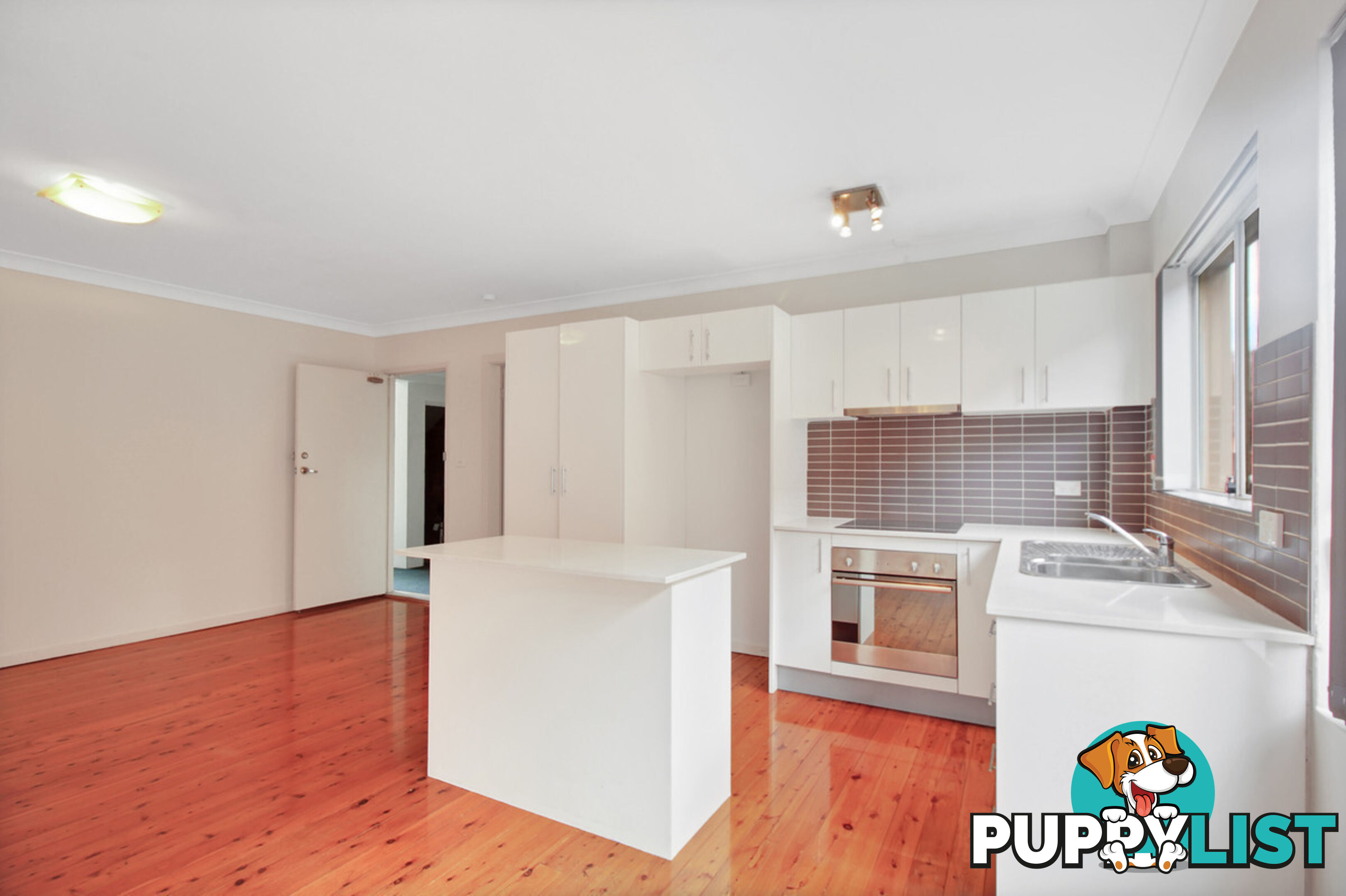 2 32 Matthews Street Wollongong NSW 2500