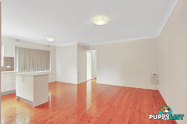 2 32 Matthews Street Wollongong NSW 2500