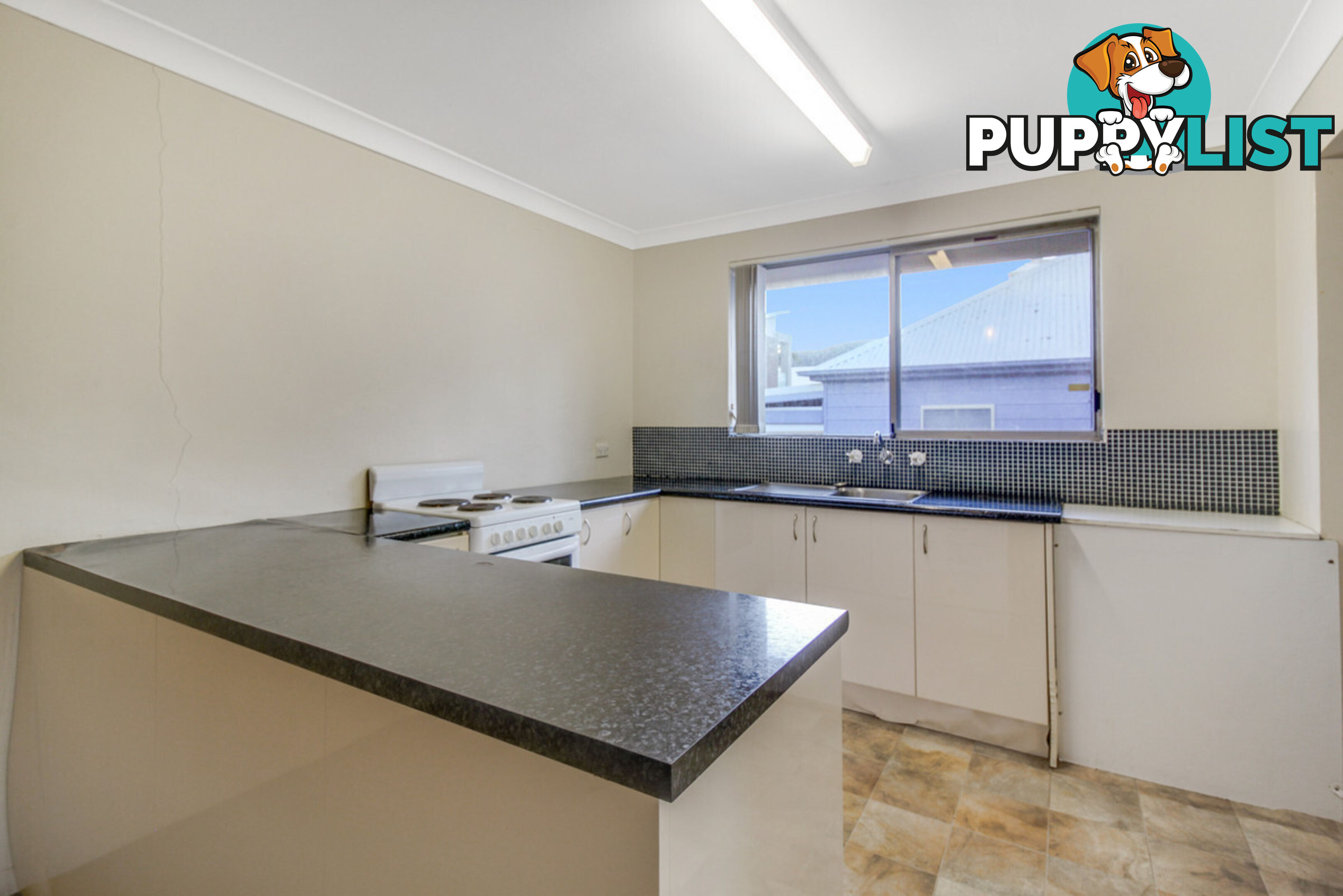 6 30 The Avenue Corrimal NSW 2518