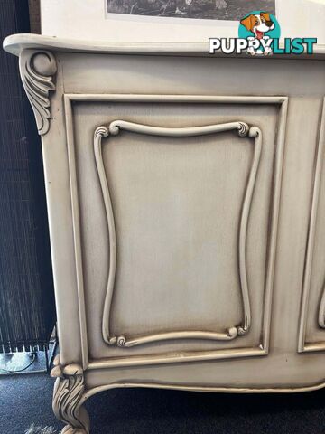 VINTAGE Sideboard