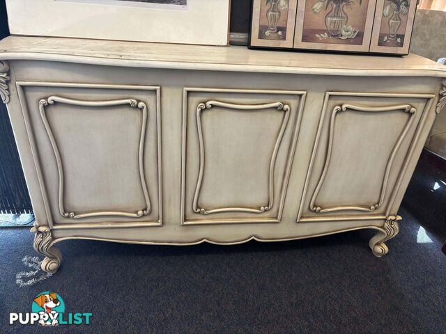 VINTAGE Sideboard