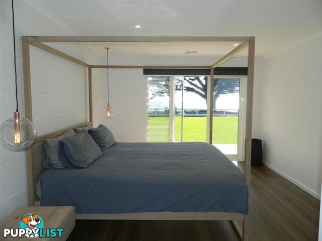 335 The Esplanade INDENTED HEAD VIC 3223