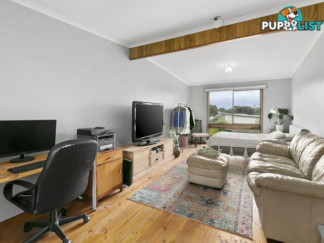 15 Sylvester Avenue ST LEONARDS VIC 3223