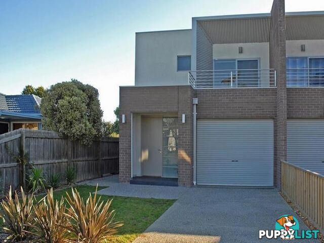 6 Flinders Street INDENTED HEAD VIC 3223