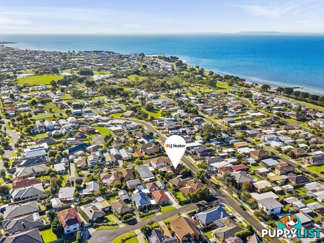 24 Horne Avenue ST LEONARDS VIC 3223