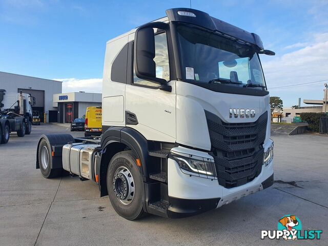 2023 Iveco S-WAY AT440