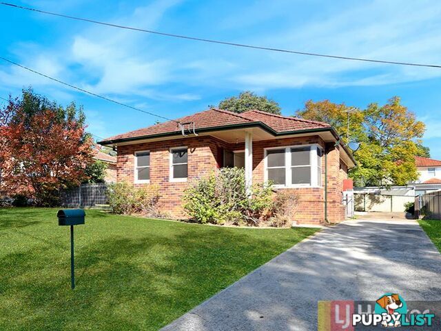 10 Wilson Street NARWEE NSW 2209