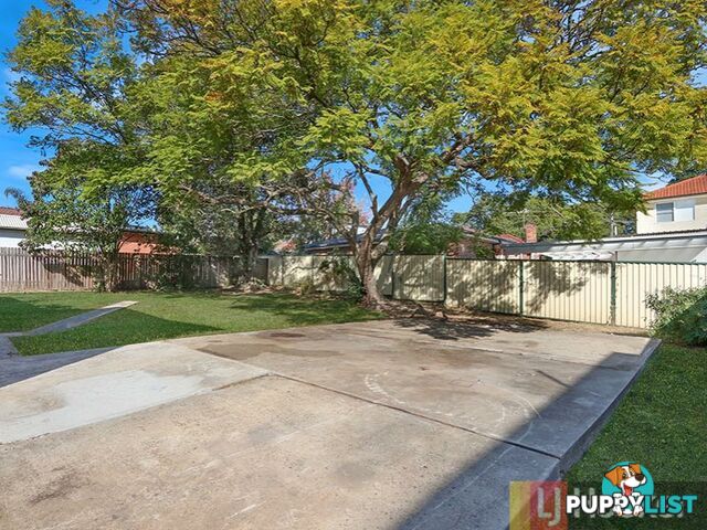 10 Wilson Street NARWEE NSW 2209