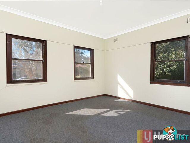 10 Wilson Street NARWEE NSW 2209