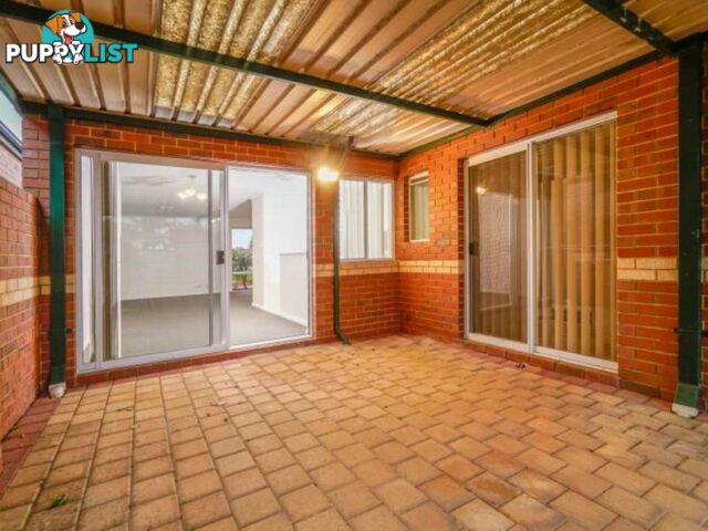 4/201 Glen Iris Drive JANDAKOT WA 6164