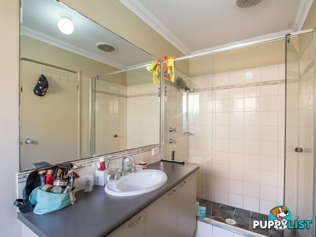 4 Burleigh Way AUBIN GROVE WA 6164