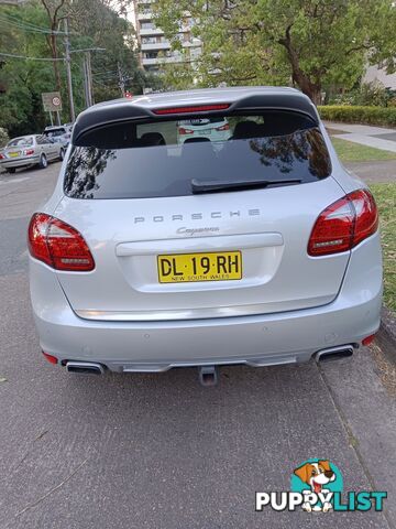 2010 porche cayenne