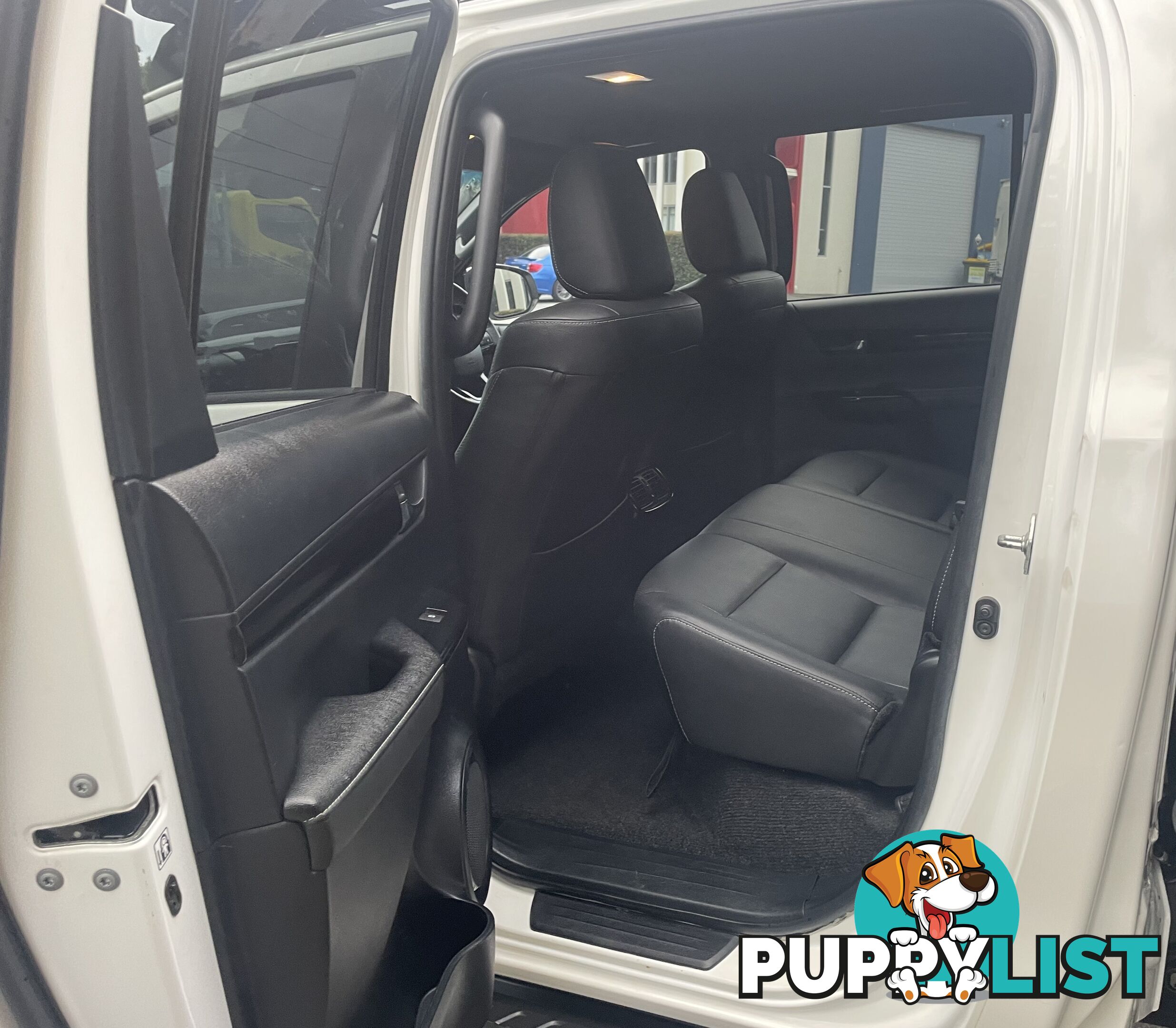 2019 Toyota Hilux Dual Cab Ute with Canopy Rugged X Ute Manual