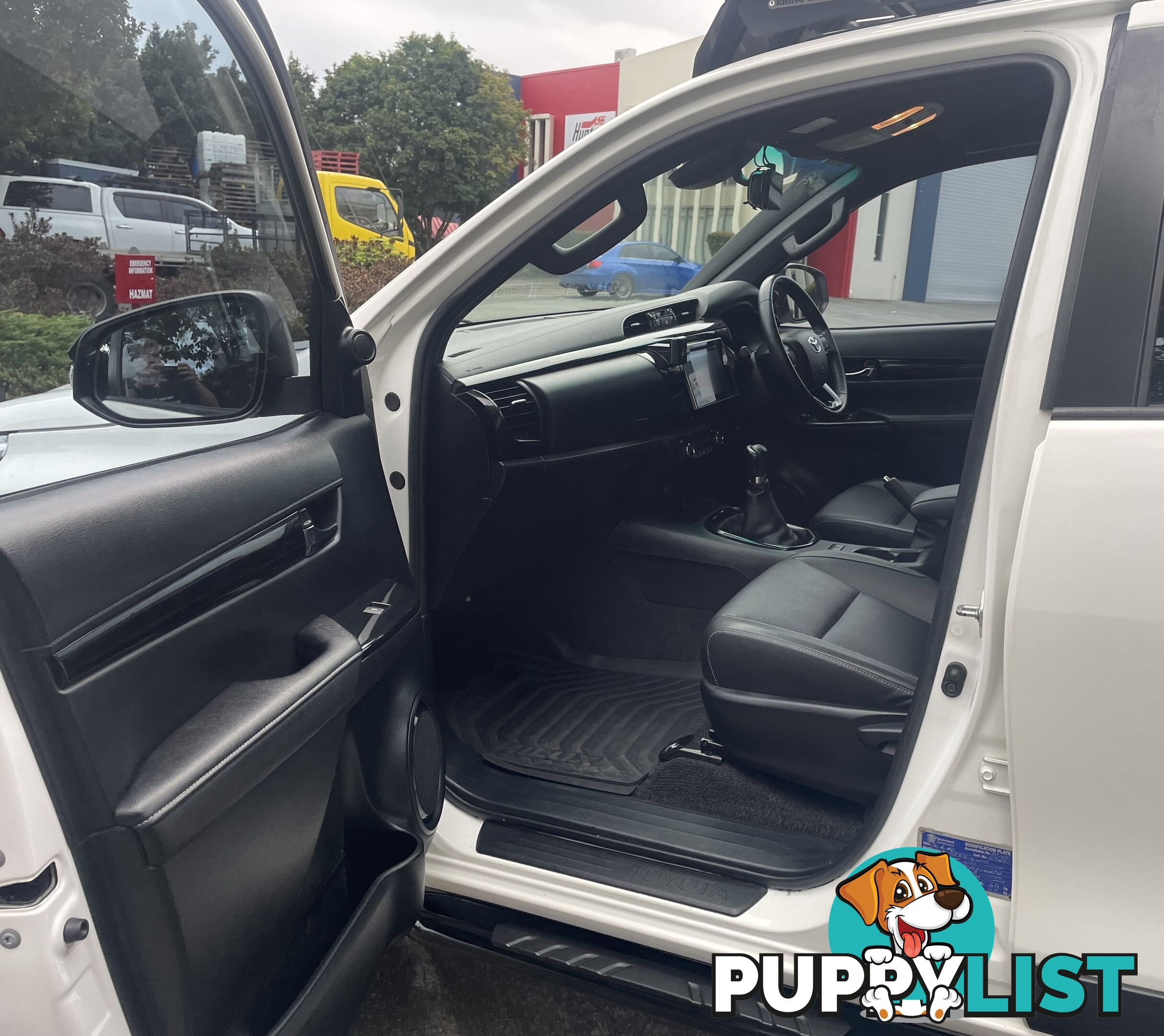 2019 Toyota Hilux Dual Cab Ute with Canopy Rugged X Ute Manual