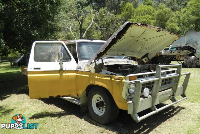 1976 FORD F100 V8 4 SP MANUAL UTILITY