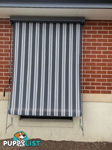 Outdoor window awning