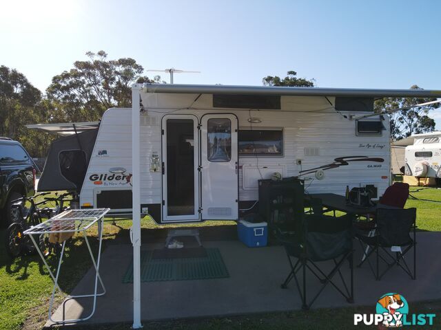 2015 New Age GLIDER with bunks