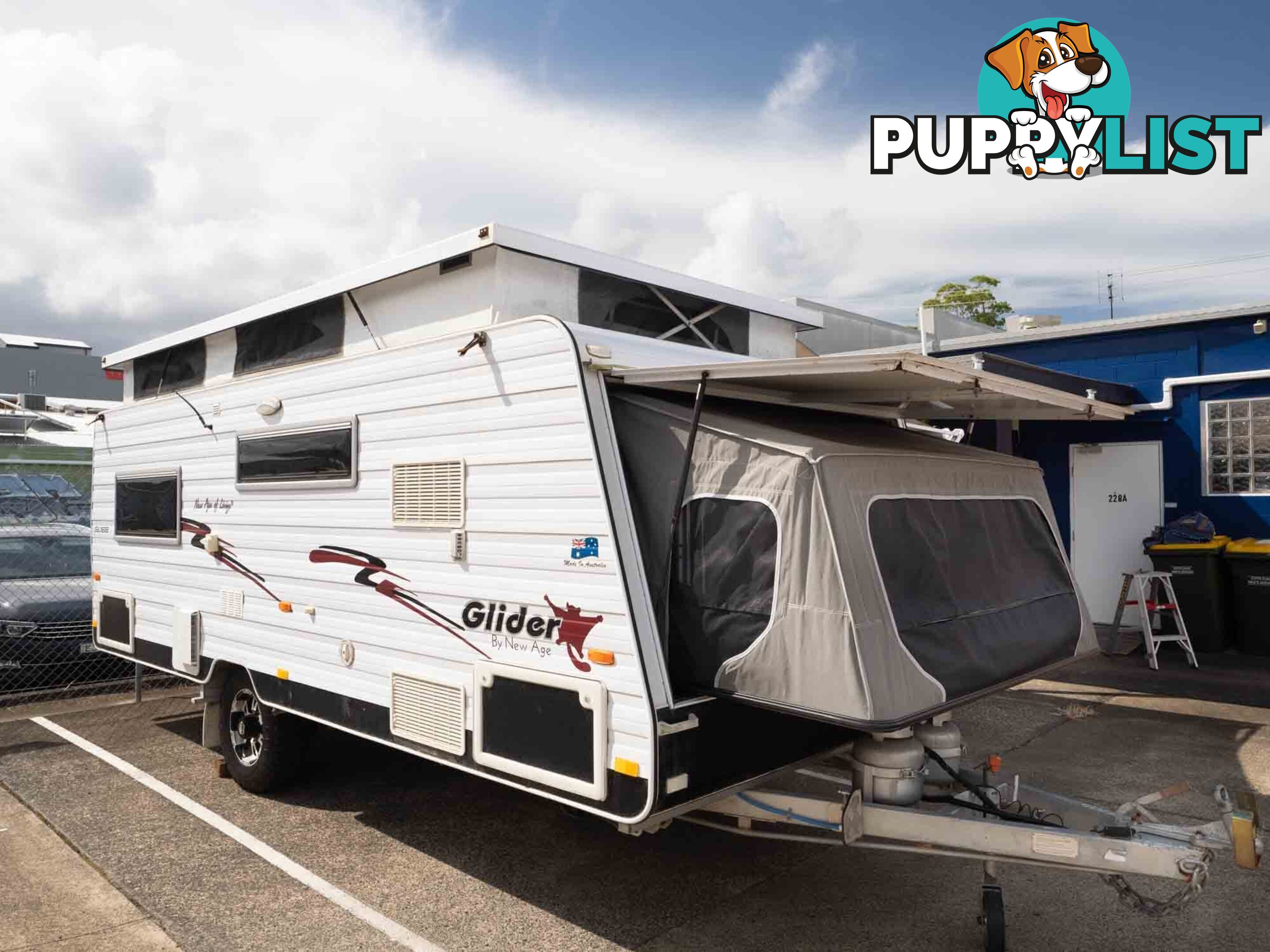 2015 New Age GLIDER with bunks