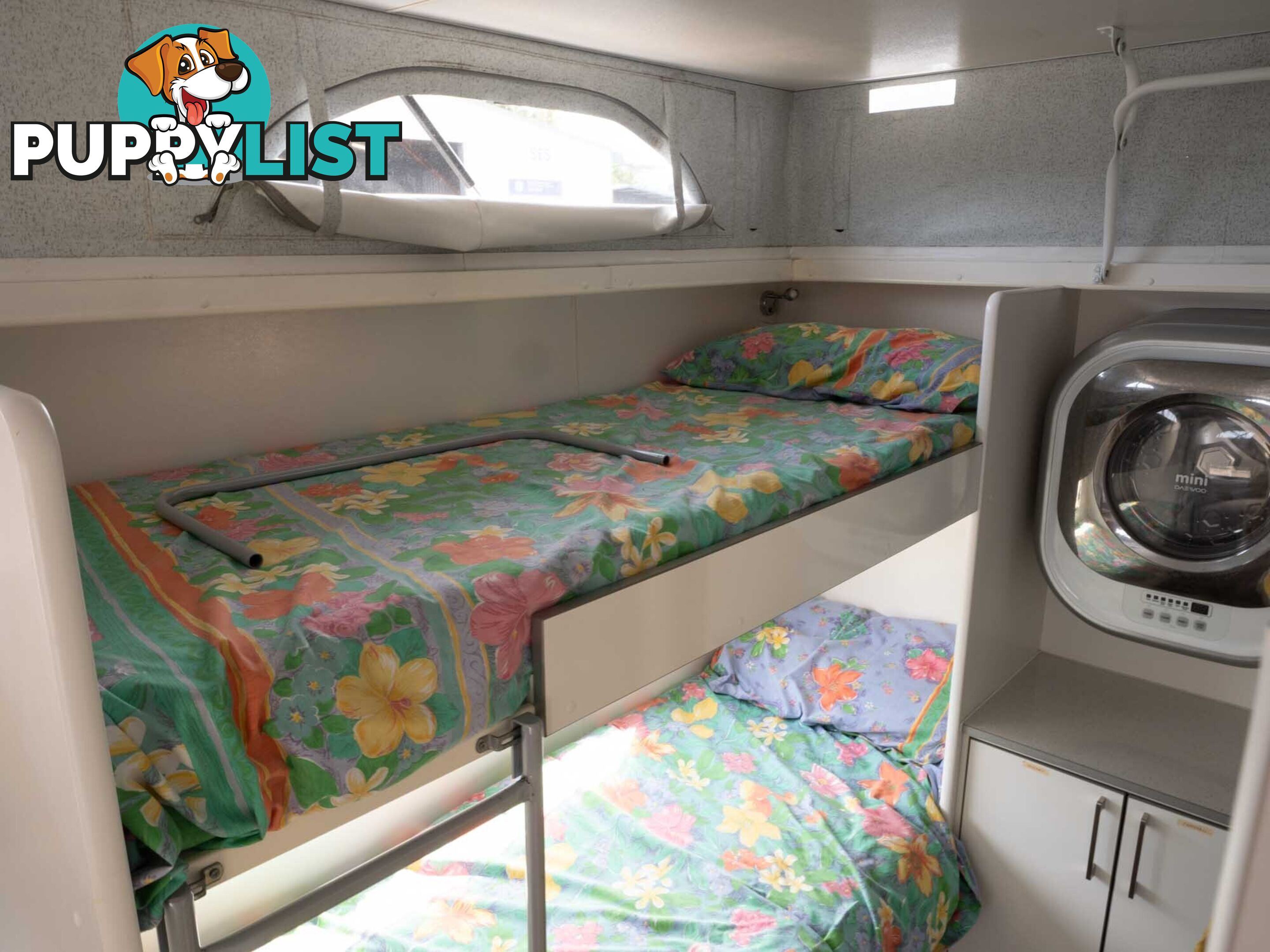 2015 New Age GLIDER with bunks