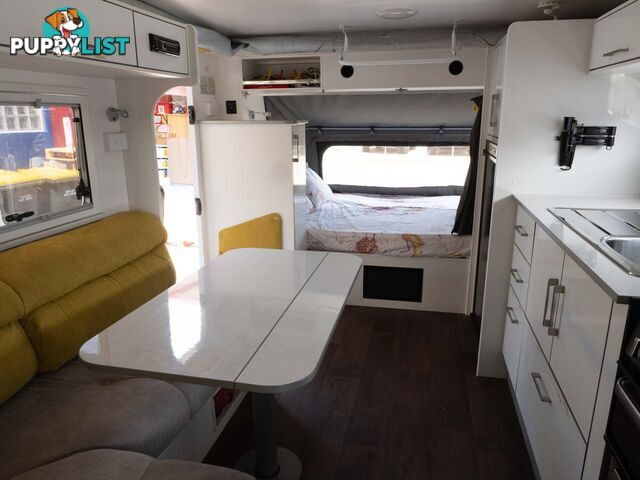 2015 New Age GLIDER with bunks
