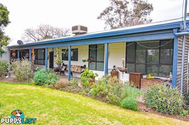 34 Henry Lawson Drive LEETON NSW 2705