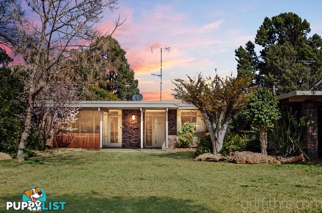 63 Ross Crescent GRIFFITH NSW 2680