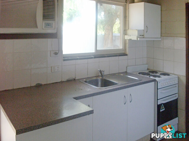 84 Molesworth Street HILLSTON NSW 2675