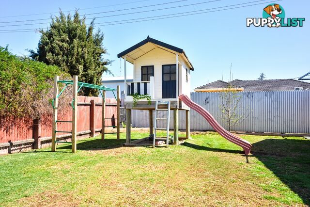 64 Railway Avenue LEETON NSW 2705