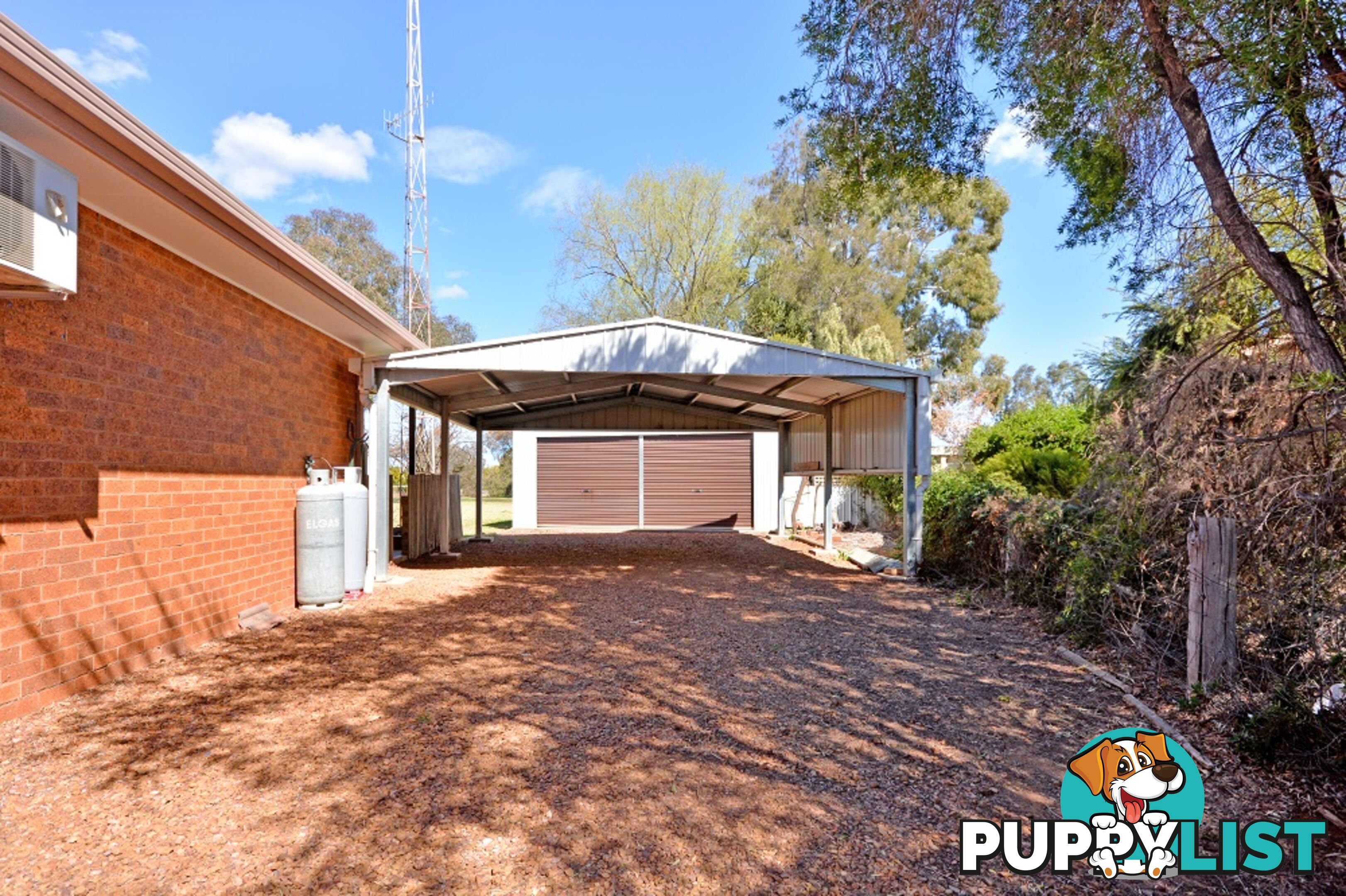 11 Tecoma Street LEETON NSW 2705