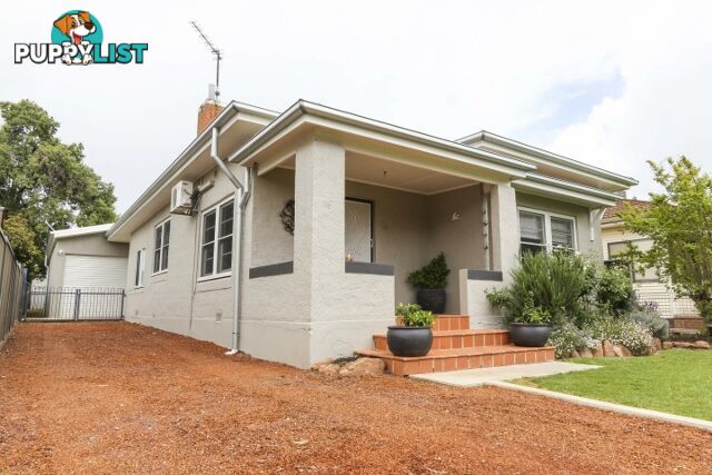 16 Yanco Avenue LEETON NSW 2705