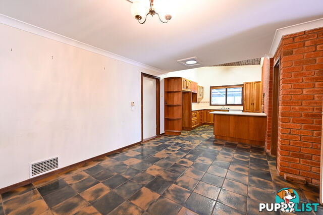 42 Grosvenor NARRANDERA NSW 2700