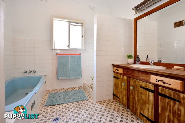 28 Brady Way LEETON NSW 2705