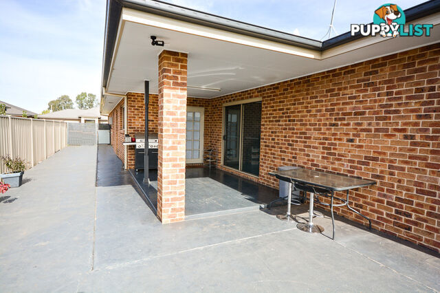 5 Letona Place LEETON NSW 2705